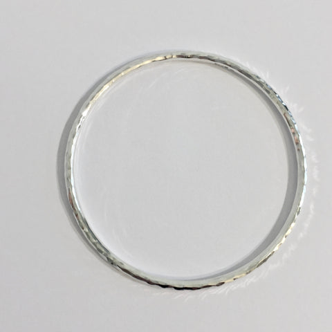 Silver Round, 3mm Wire, Hammered Bangle - WB1H