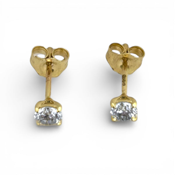 0.26ct Round Diamond 9ct Yellow Gold Stud Earrings