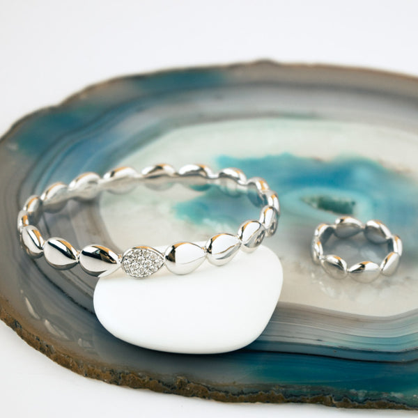 Kit Heath Coast Pebble Glisten Pavé Ring