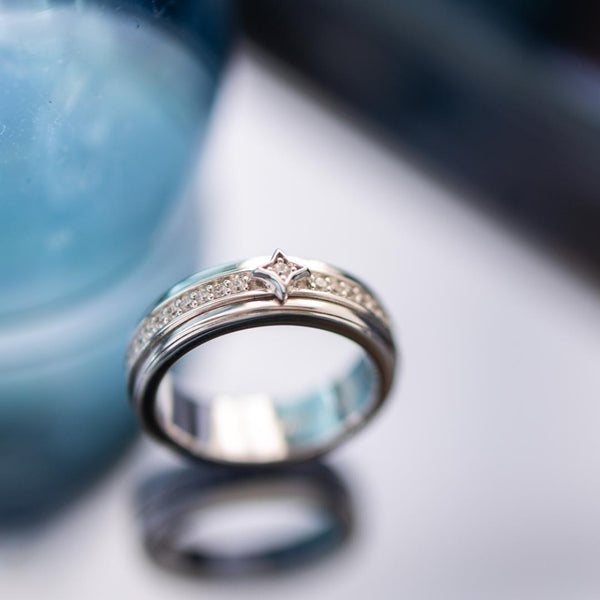 Kit Heath Céleste Astoria Starburst Pavé Spinner Ring