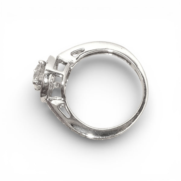Vintage 18ct White Gold 1.30ct Halo Round Diamond Ring