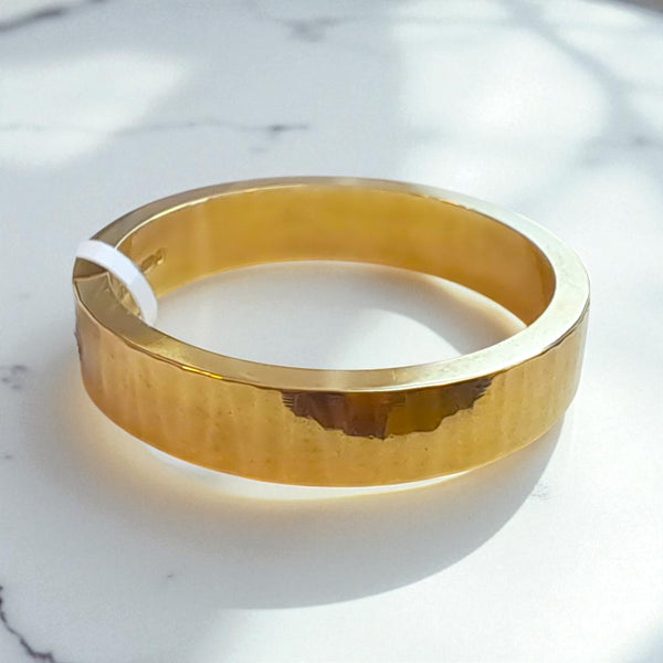 WILDE Bark-Hammered 9ct Yellow Gold 4mm Heavy Flat Band