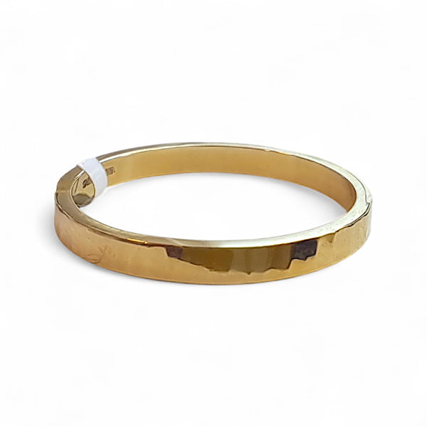 2mm 9ct Gold Flat Band with Bark Hammered Texture