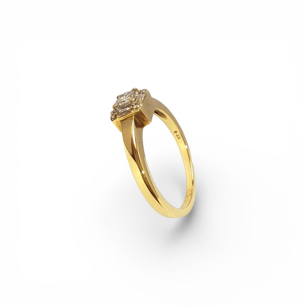 Vintage 9ct Yellow Gold Princess & Baguette Diamonds Ring