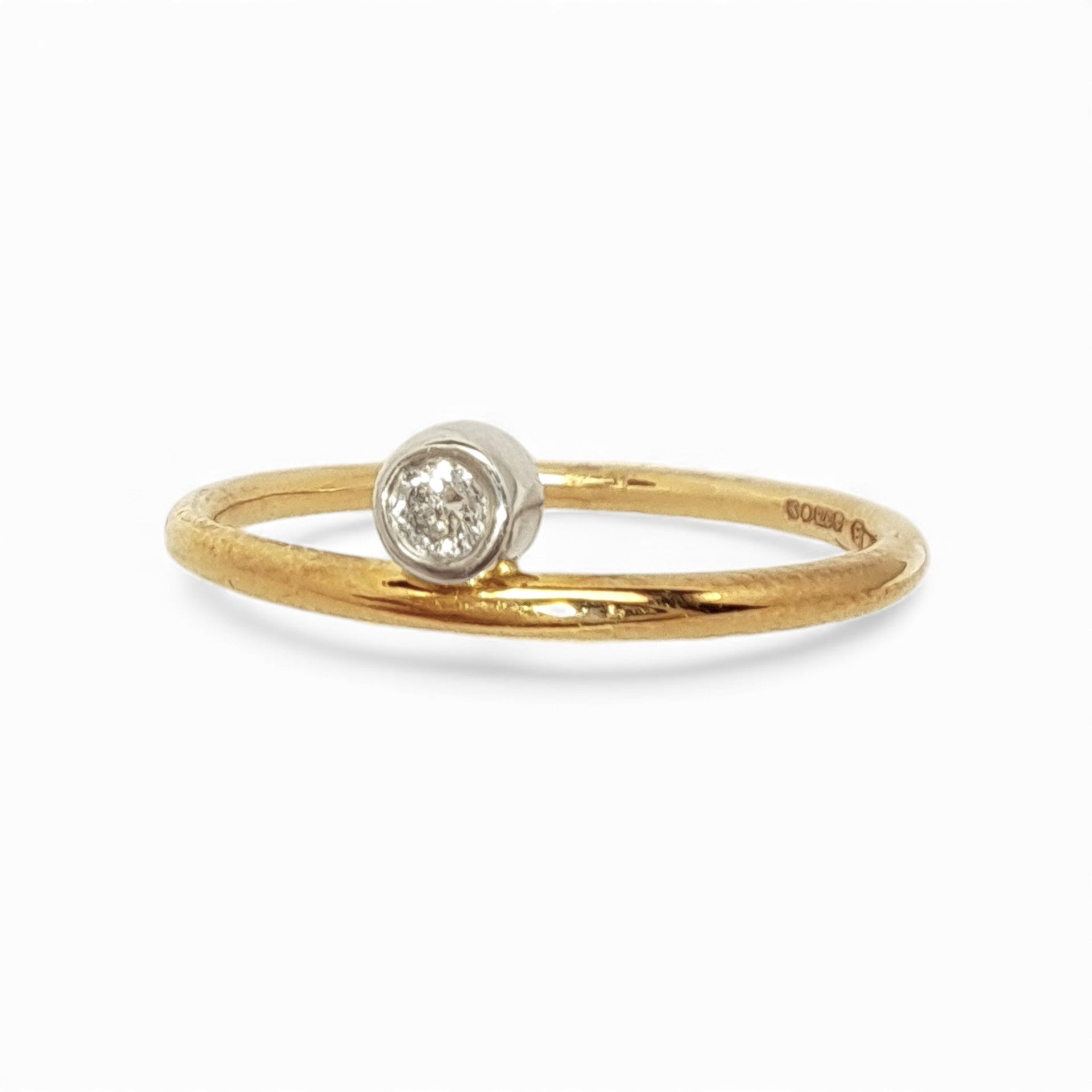 WILDE 0.13ct Diamond 9ct Gold Off-Set Stacking Ring