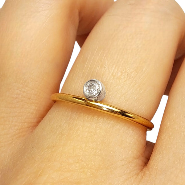 WILDE 0.13ct Diamond 9ct Gold Off-Set Stacking Ring
