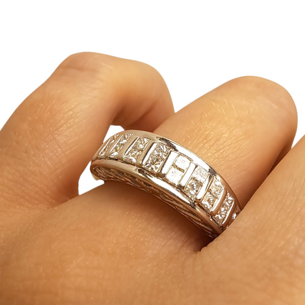 Vintage 'Royal Lace' 18ct White Gold Diamond Eternity Ring