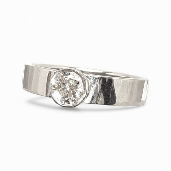 WILDE 0.42ct Diamond Bark-Hammered 9ct White Gold Ring