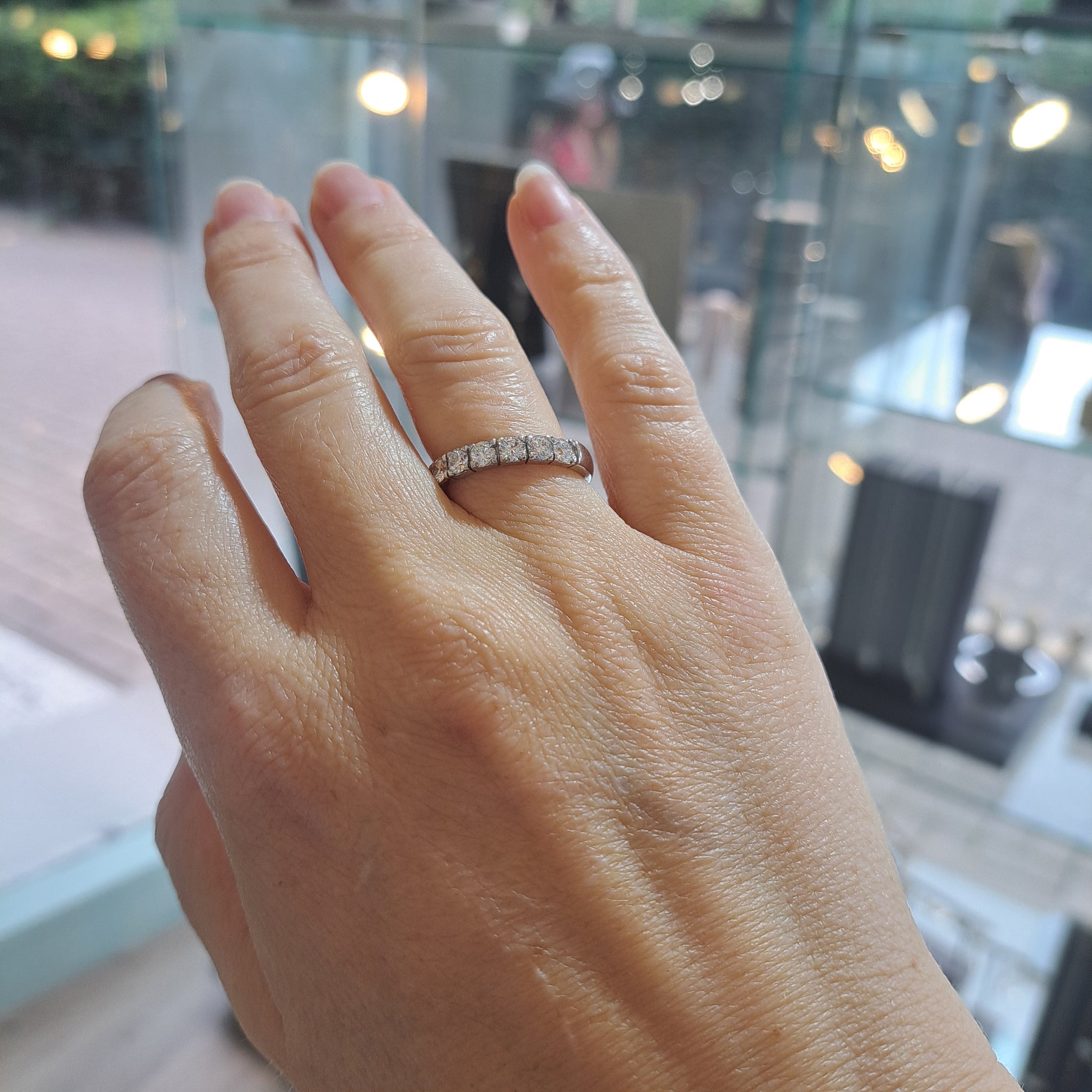 18 Carat White Gold Eterna VII