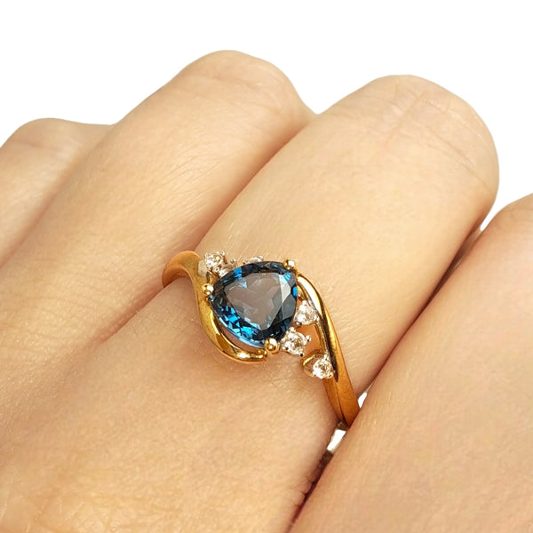 9ct Yellow Gold London Blue Topaz & White Topaz Trillion Ring