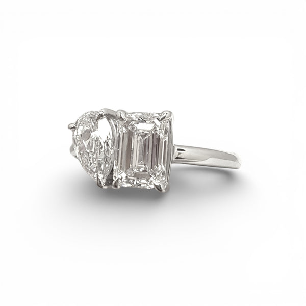 Platinum 'Toi-et-Moi'  2.10ct Diamond Engagement Ring