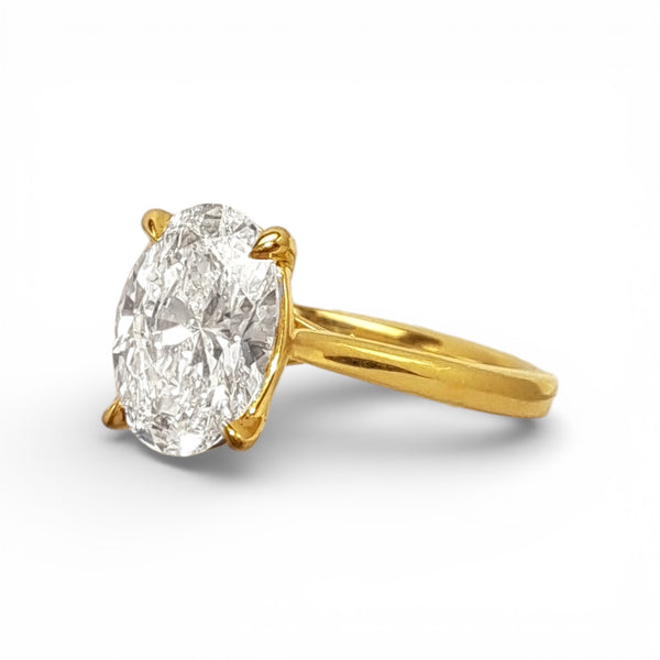 'Opulence' 18ct Gold 1.55ct Diamond Oval Solitaire Ring