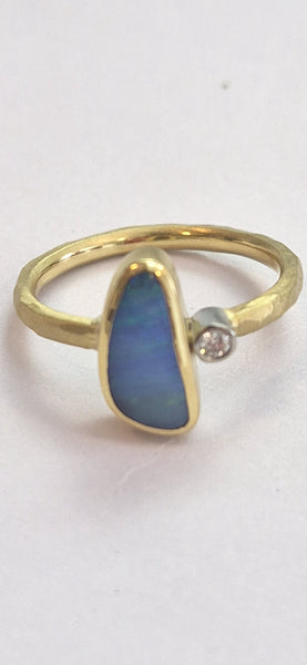 18ct Gold ring with Australian Boulder Opal & Diamond