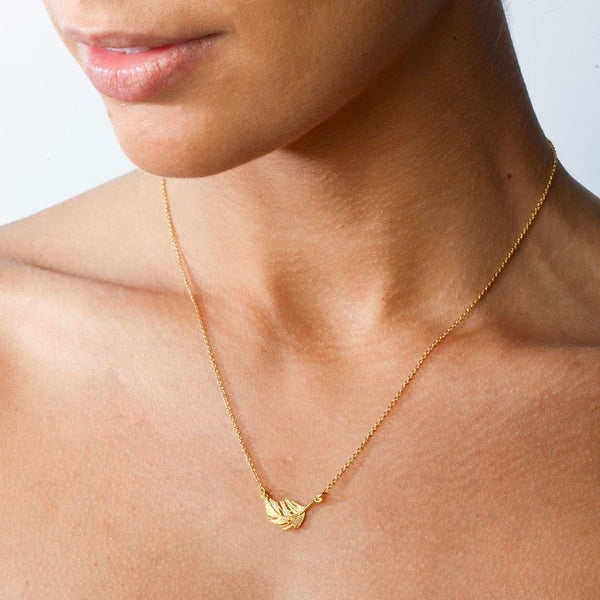 Gold Inline Feather Necklace