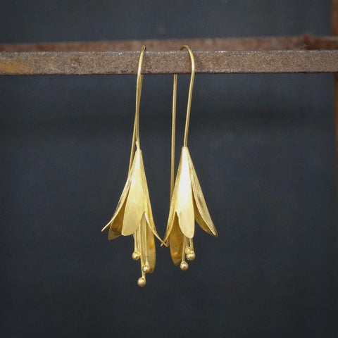 Beyond Biasa Fuchsia Flower Drop Earrings