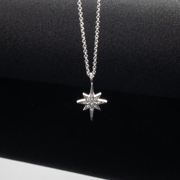 Kit Heath Céleste North Star Petite Necklace