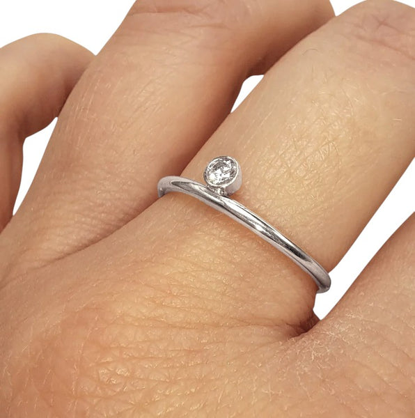 9ct Gold 0.13ct Diamond Off-Set Stacking Ring