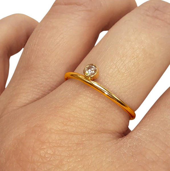9ct Gold 0.13ct Diamond Off-Set Stacking Ring
