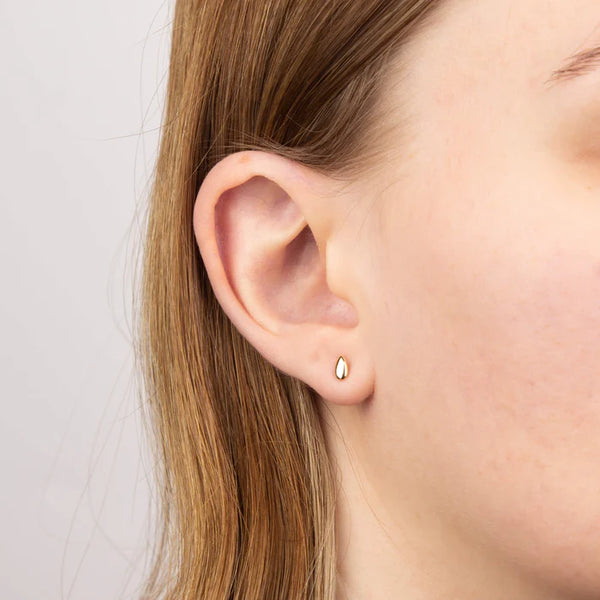 9ct Yellow Gold Teardrop Stud Earring