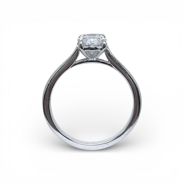 'Classique' Platinum 1.05ct Oval Solitaire Diamond Engagement Ring