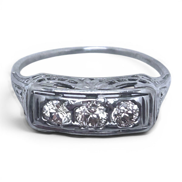 Vintage "Diamond daydream" Platinum & three stone old cut diamond ring