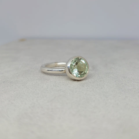 Silver 10mm Green Amethyst Ring