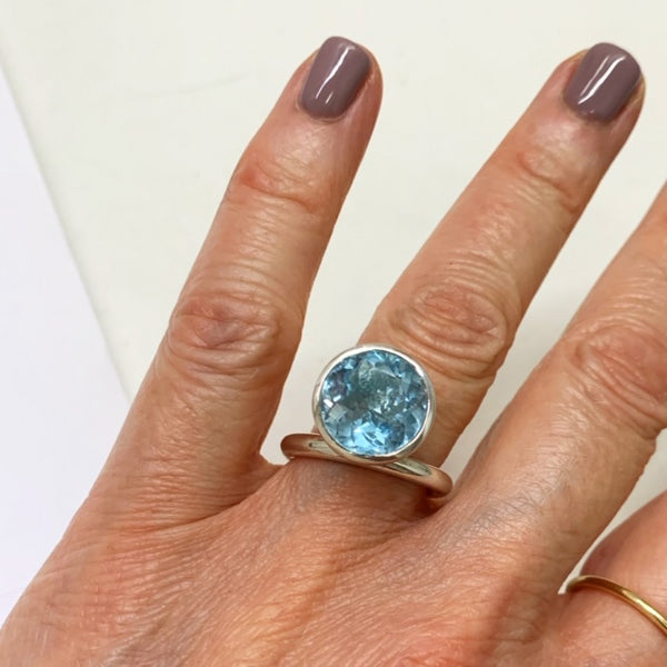 Silver 12mm Offset Bright Blue Topaz Ring