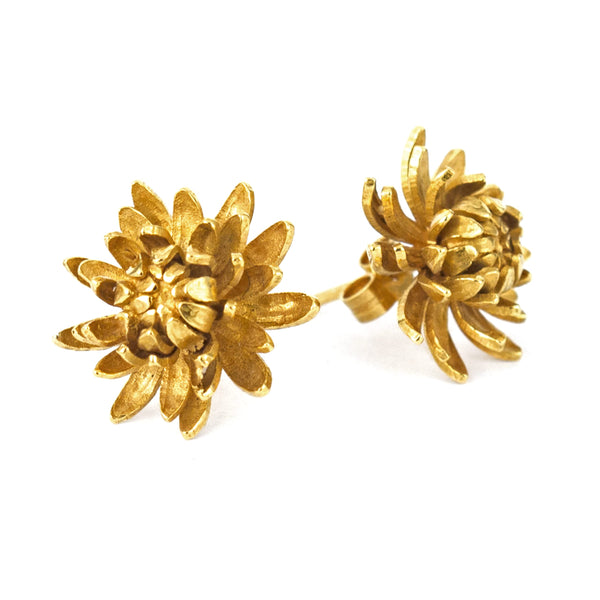 Alex Monroe Gold Chrysanthemum Flower Stud Earrings