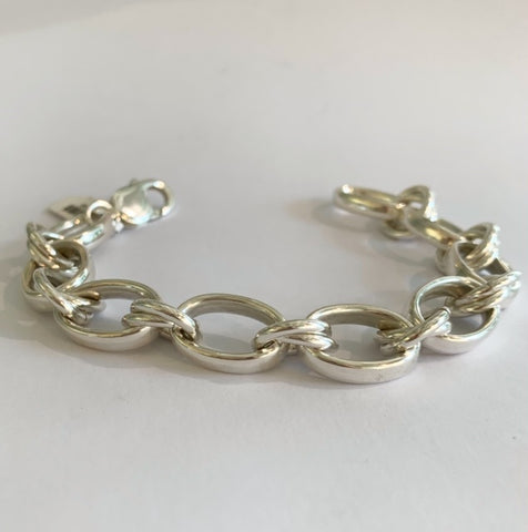 Silver Oval & Rings Link Bracelet - WB3018